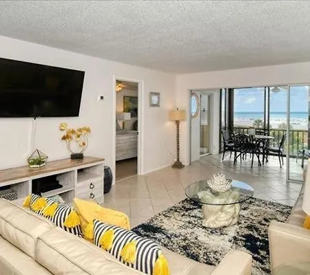 Villa Crescent Royale 412